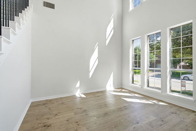 436 Bristol Street, Roanoke, TX 76262