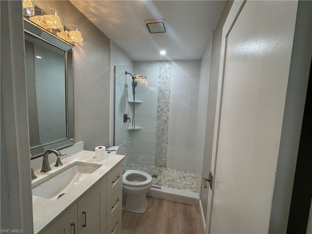 17593 Osprey Inlet CT, Fort Myers, FL 33908