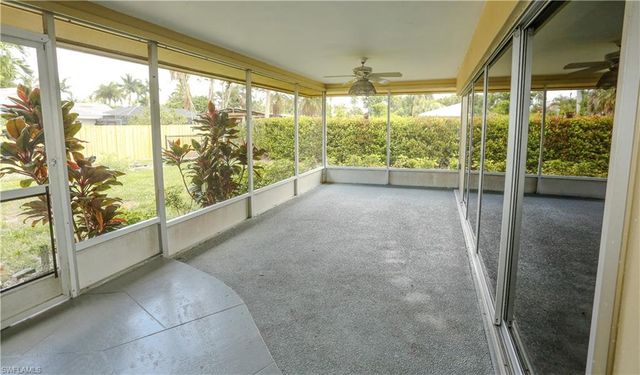 5654 Eichen CIR W, Fort Myers, FL 33919