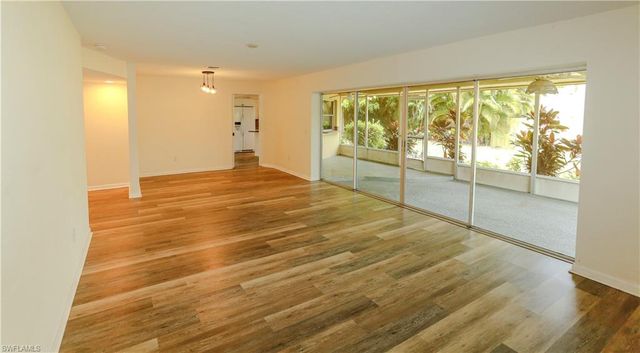 5654 Eichen CIR W, Fort Myers, FL 33919