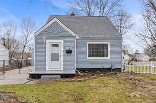 1735 Belton Street, Garden City, MI 48135