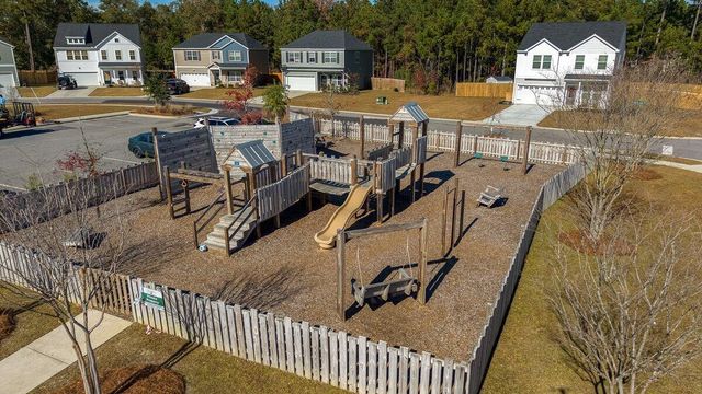 254 Torslanda Lane, Summerville, SC 29483