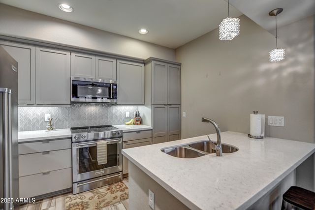 3935 E Rough Rider Road Unit 1337, Phoenix, AZ 85050