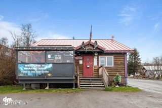 3851 Shelford Street, Homer, AK 99603