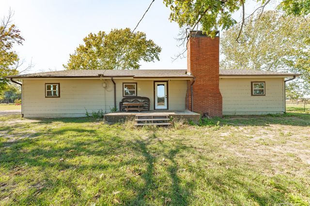 551 County Road 416, Comanche, TX 76442