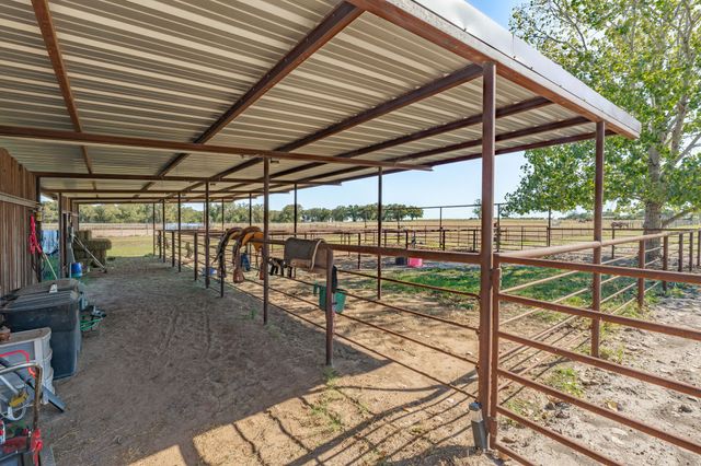 551 County Road 416, Comanche, TX 76442