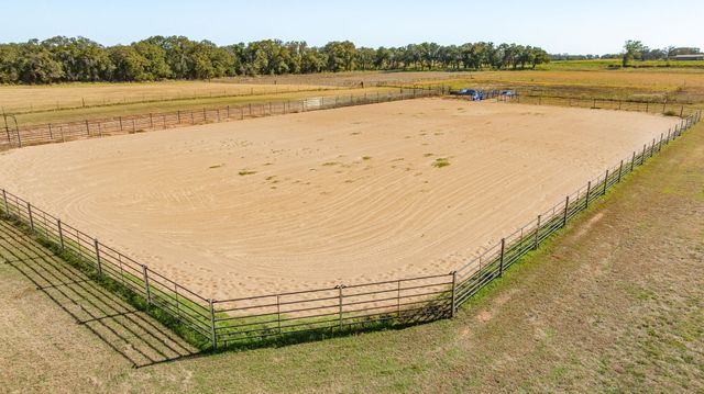 551 County Road 416, Comanche, TX 76442