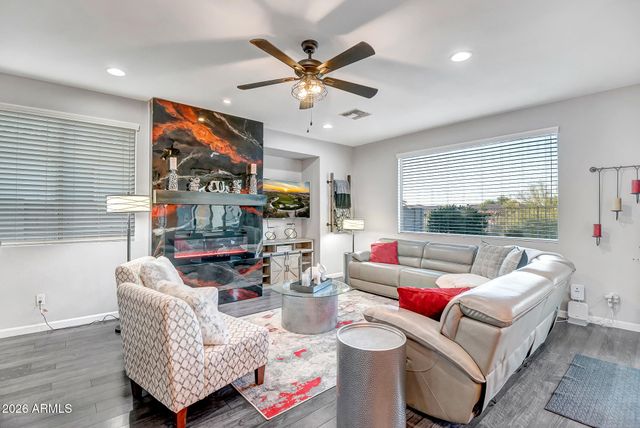 10011 S 183RD Lane, Goodyear, AZ 85338