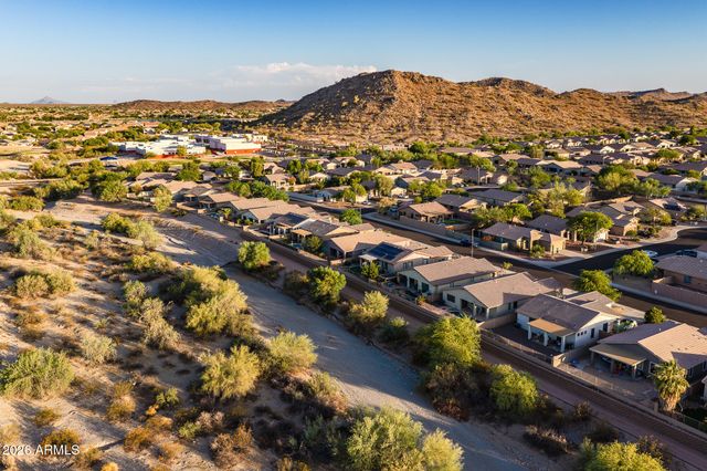 10011 S 183RD Lane, Goodyear, AZ 85338