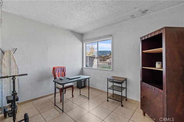 2372 N San Carlo, San Bernardino, CA 92407