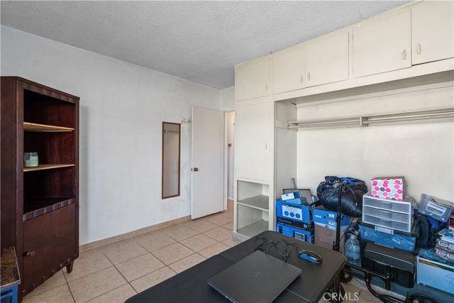 2372 N San Carlo, San Bernardino, CA 92407