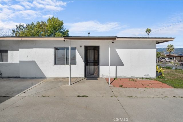 2372 N San Carlo, San Bernardino, CA 92407