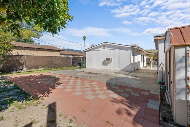 2372 N San Carlo, San Bernardino, CA 92407