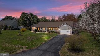 704 TRUSLOW RD, Chestertown, MD 21620