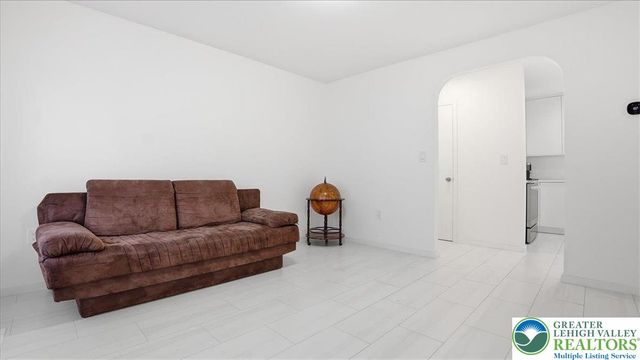 2312 Cramer Court, Lehman Twp, PA 18324