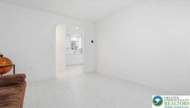 2312 Cramer Court, Lehman Twp, PA 18324