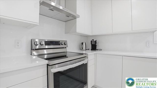 2312 Cramer Court, Lehman Twp, PA 18324