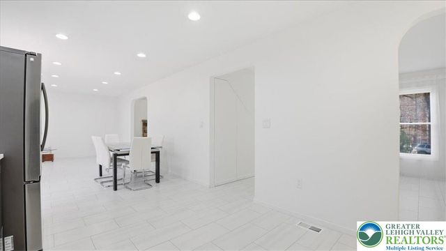 2312 Cramer Court, Lehman Twp, PA 18324