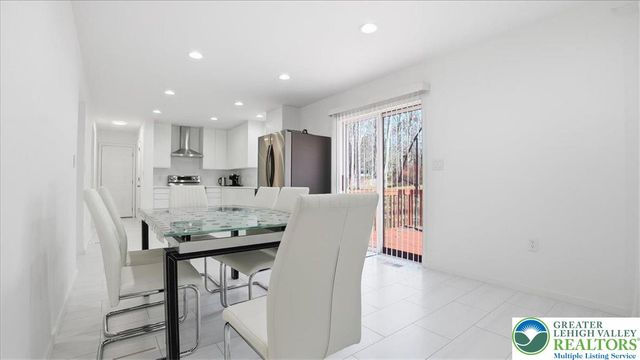 2312 Cramer Court, Lehman Twp, PA 18324