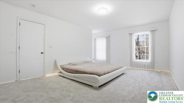 2312 Cramer Court, Lehman Twp, PA 18324