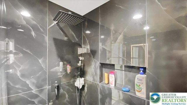 2312 Cramer Court, Lehman Twp, PA 18324