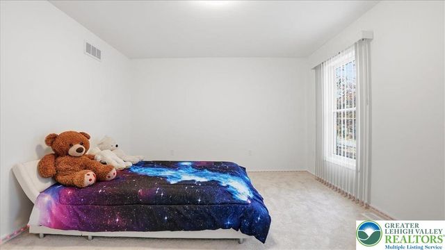 2312 Cramer Court, Lehman Twp, PA 18324