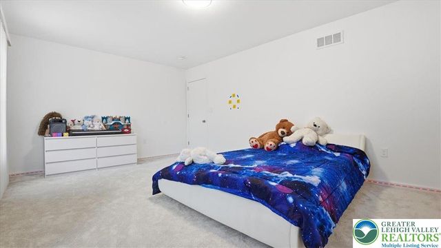 2312 Cramer Court, Lehman Twp, PA 18324