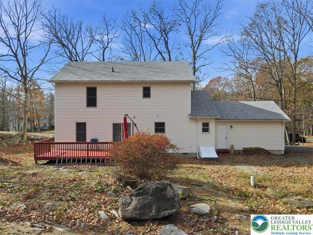 2312 Cramer Court, Lehman Twp, PA 18324