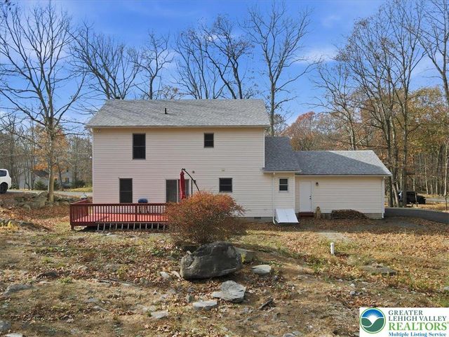 2312 Cramer Court, Lehman Twp, PA 18324