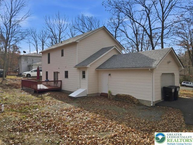 2312 Cramer Court, Lehman Twp, PA 18324