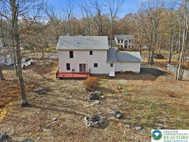 2312 Cramer Court, Lehman Twp, PA 18324