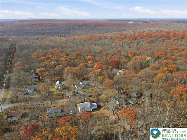 2312 Cramer Court, Lehman Twp, PA 18324