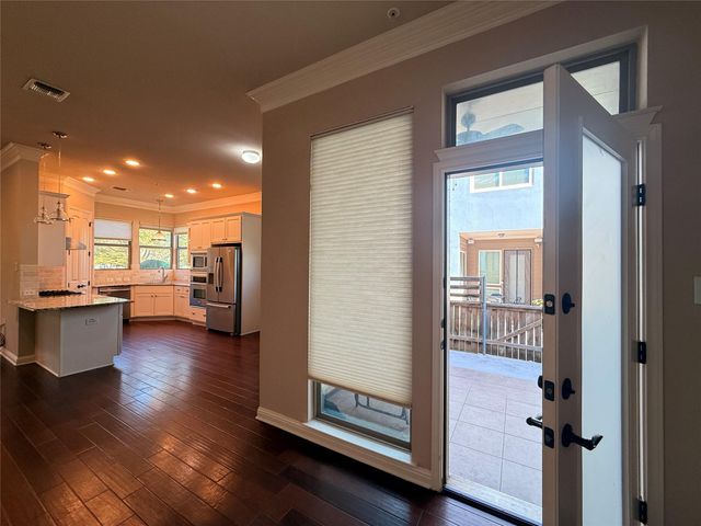 2021 Simond Ave D, Austin, TX 78723