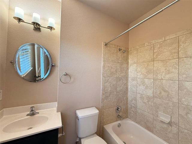 2021 Simond Ave D, Austin, TX 78723