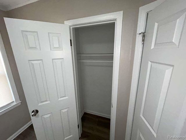 18292 Mendota Street, Detroit, MI 48221