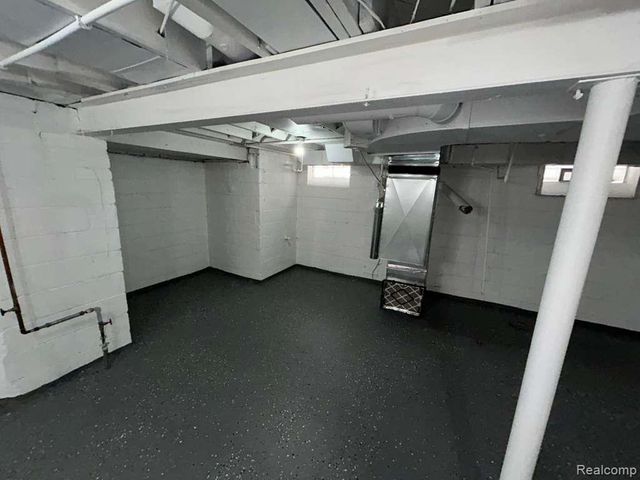 18292 Mendota Street, Detroit, MI 48221