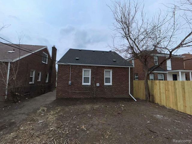 18292 Mendota Street, Detroit, MI 48221