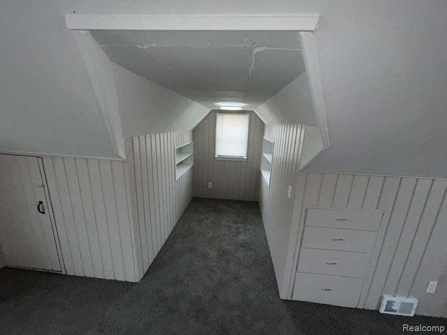 18292 Mendota Street, Detroit, MI 48221