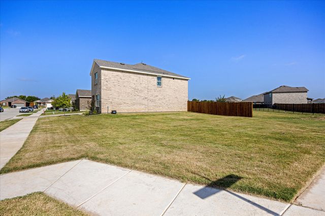 4912 Gadwall Drive, Fort Worth, TX 76179