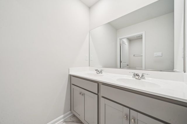 545 SUMMERCREST AVE, Waynesboro, VA 22980