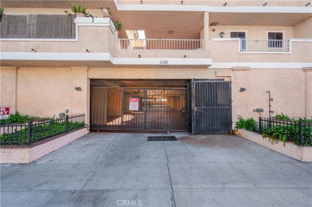 1168 E 10th Street 213, Long Beach, CA 90813