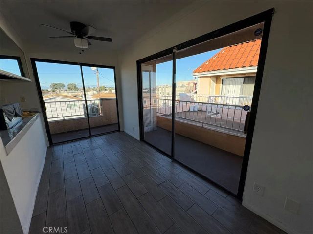 1168 E 10th Street 213, Long Beach, CA 90813