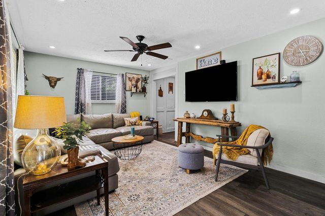 1325 Josephine Road, Livingston, TX 77351