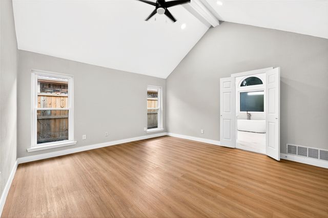 1316 Royal Palm Lane, Carrollton, TX 75007