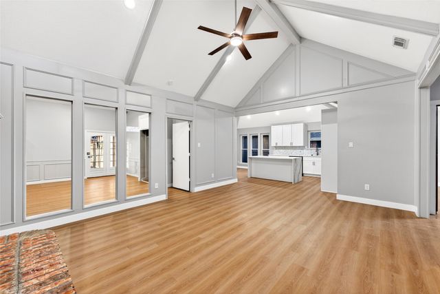 1316 Royal Palm Lane, Carrollton, TX 75007