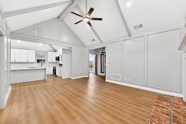 1316 Royal Palm Lane, Carrollton, TX 75007