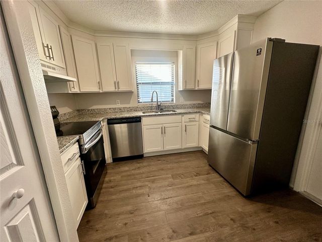 1024 ALPUG AVENUE, Oviedo, FL 32765