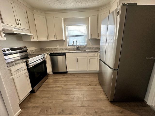 1024 ALPUG AVENUE, Oviedo, FL 32765