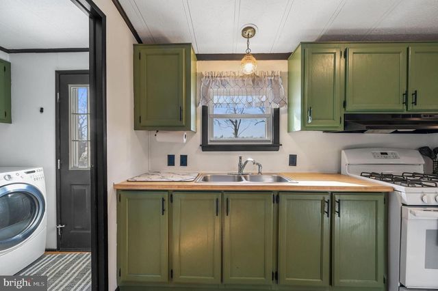 7611 CANTERBURY RD, Felton, DE 19943