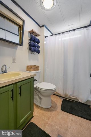 7611 CANTERBURY RD, Felton, DE 19943